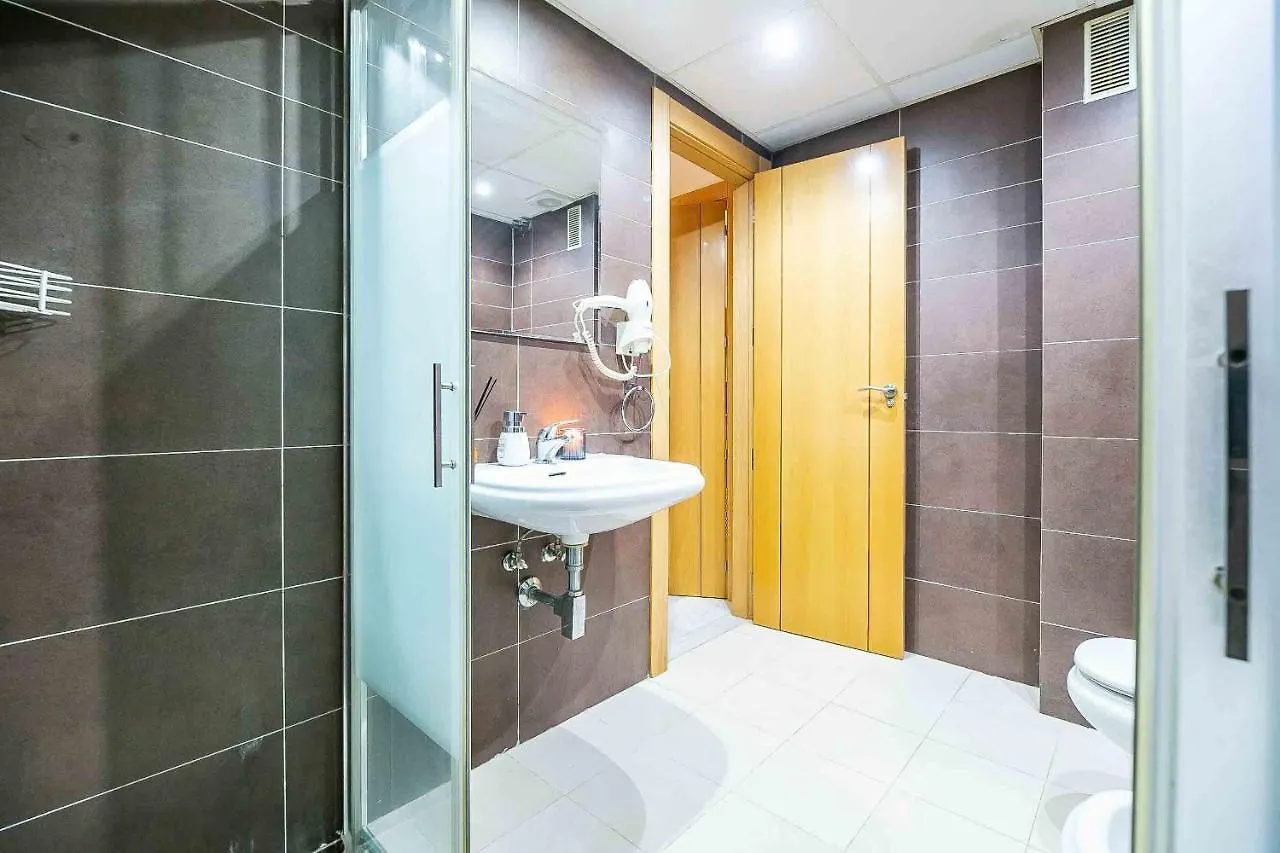 Carlos Haya Beautiful Apartment With Parking Μάλαγα 0*,  Ισπανία